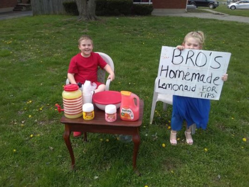 C7B6F446-F656-4454-898A-05A9F71D5A96